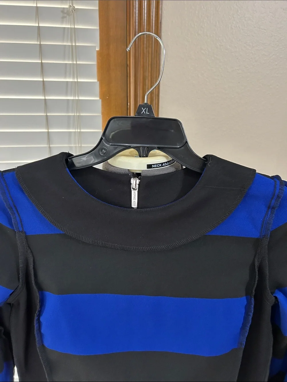Michael Kors Blue and Black Striped Long Sleeve Sheath Dress Sz 6 preowned
